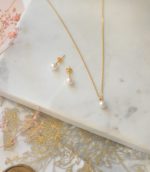 KolczykiNaszyjnik z kolczykami - komplet złocony z perłami Swarovskiego